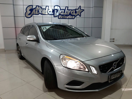 Volvo V60 2.0 T5 R Design Comfort 16v Turbo Gasolina 4p