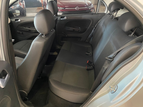 Imagen 7 de 7 de Volkswagen Gol Trend Gnc 2018