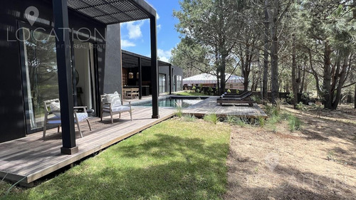 Alquiler Casa 5 Dormitorios Barrio Cerrado Laguna Escondida, José Ignacio