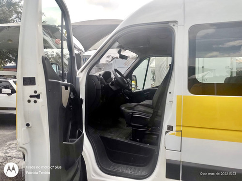 Imagem 10 de 13 de Renault Master 2.3 16v Dci L2h2 Minibus 16l Standard