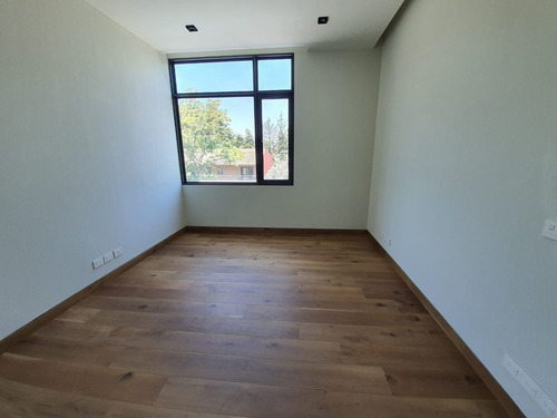 Imagen 28 de 30 de De Revista Casa Nueva En Venta, Vistahermosa, Calle Cerrada