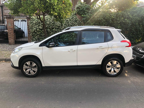 Peugeot 2008 1.6 Allure