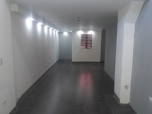 Imagen 2 de 14 de Potencial Town House A Estrenar.