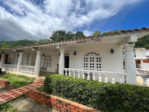 Hermosa Casa En El Limon