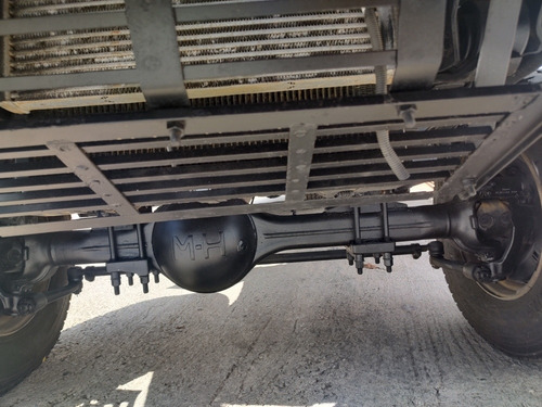 Volkswagen V W 15210 2014 4x4 Munck
