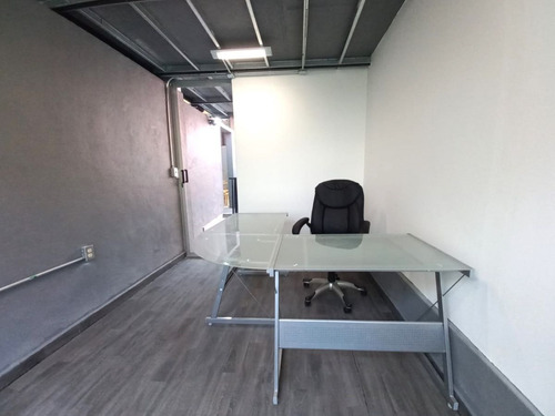 Oficinas Y Consultorios Con Servicios Incluidos Y Áreas Comunes