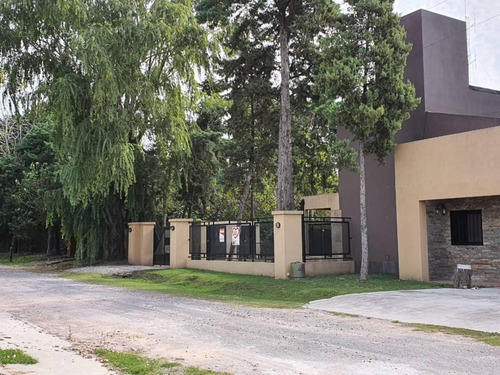 Imagen 9 de 28 de Casa 5 Amb En 2 Plantas, Lote 44x48. Barrio La Celia, Ezeiza