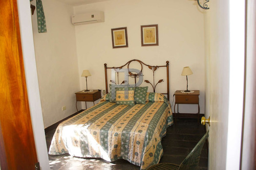 Imagen 10 de 19 de Casa En Venta Punta Ballena 9 Dormitorios, 2500 M2 Terreno