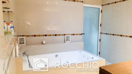 Imagen 8 de 17 de Casa En Venta En Jose Leon Suarez