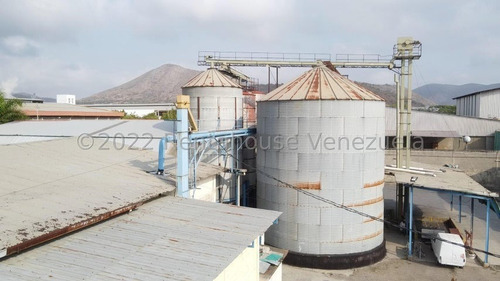 Imagen 11 de 30 de Galpones En Venta Zona Industrial Barquisimeto, Pozo De Agua Profundo, Gas Directo, Código 23-24410, Mz 29/03