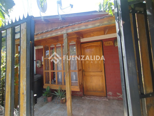 Casa En Venta De 4 Dorm. En Pasaje Cerrado, Puente Alto