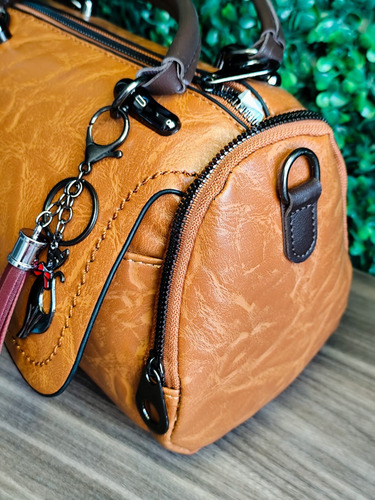 Bolso Suave Portátil Con Correa Para Dama Miel Lisa Níquel Miel