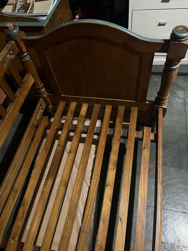 Juego De Cama, Placard Y Cómoda De Madera (incluye Colchón)