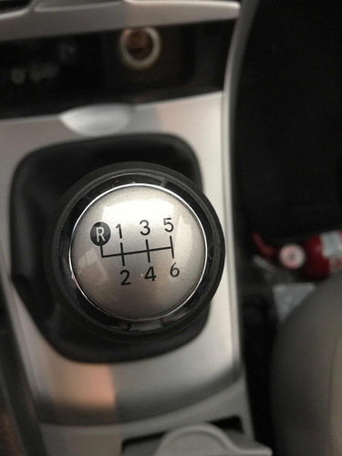 Imagen 6 de 12 de Toyota Corolla 2012 1.8 Xei Mt 136cv
