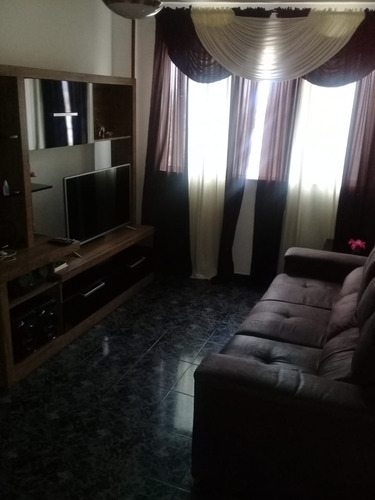 Imagem 1 de 15 de Apartamento Grande Com 2 Quartos Área À Venda, 70 M² - Quintino - Aea2139