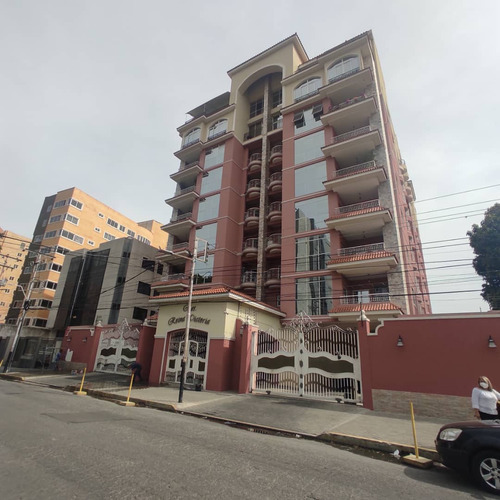 Apartamento En Venta La Arboleda Maracay Rg