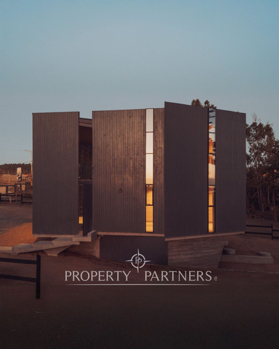 Pichilemu, Casa Nueva En Condominio Con Vista Al M...