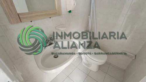 Oficina En Arriendo En Sotomayor. Cod A7618