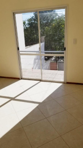 Imagen 9 de 12 de Duplex 3 Amb En Venta Ituzaingo