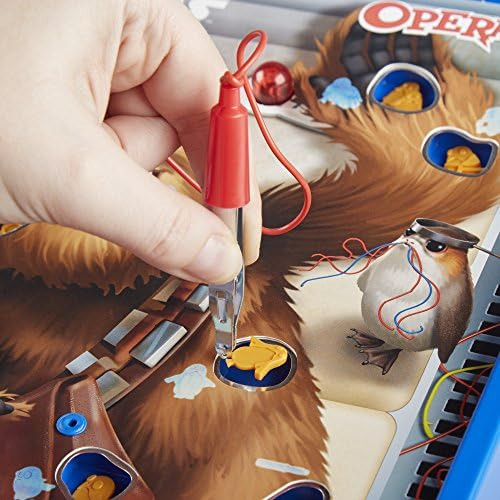 Juego De Operaciones Hasbro Gaming: Edición Star Wars Chewba