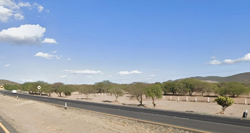 Terreno En San Luis Potosí. Sup. 1,165,000 M2