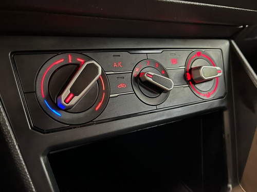 Volkswagen Virtus 1.6 MSI TOTAL FLEX AUTOMÁTICO