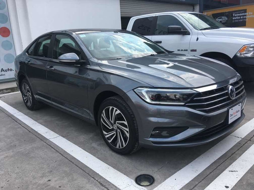 Imagen 2 de 12 de Volkswagen Jetta 2019 1.4 T Fsi Highline Tiptronic