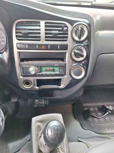 Kia Bongo 2.5 Std 4x2 Rs Turbo C/ Carroceria 2p