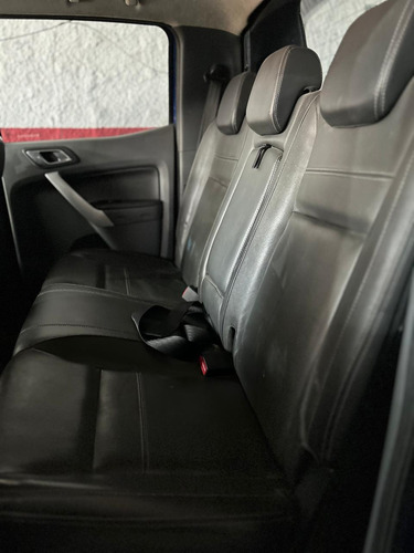 Ford Ranger 3.2 Limited Cab. Dupla 4x4 Aut. 4p