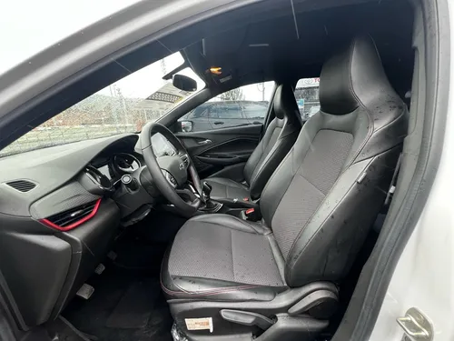 Chevrolet Onix 1.0T Rs Mt