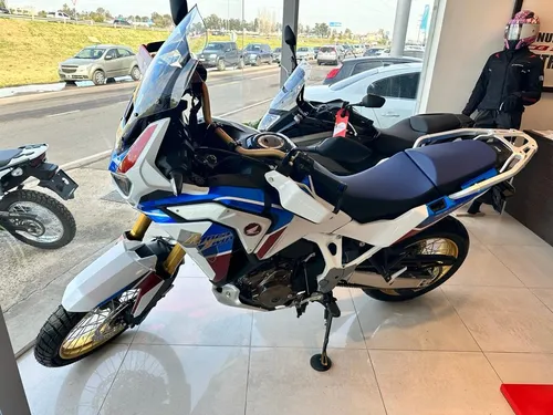 Africa top twin 300cc