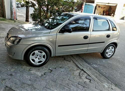Imagem 1 de 8 de Chevrolet Corsa 2004 1.0 5p