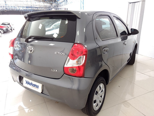 Toyota Etios 2016 1.3 16v X 5p