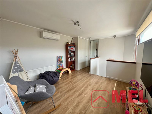 Casa En Arriendo 4 Dorm Mas Serv Chamisero