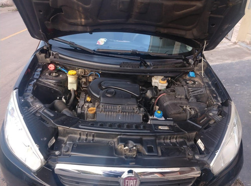Imagem 8 de 15 de Fiat Grand Siena 2013 1.4 Attractive Flex 4p