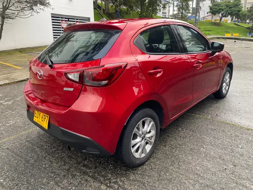 Mazda 2 1.5 Touring mecanico