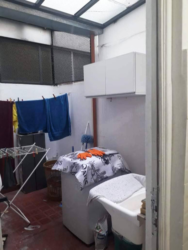 Oportunidad!- Ayacucho Y Corrientes- Balvanera. 3 Ambientes