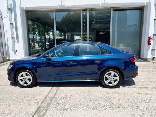 Imagen 5 de 9 de Audi A3 Sedan 1.4 T Paquete Business