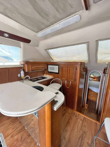 Imagen 4 de 12 de Yate Luhrs Convertible 380 Lv2271