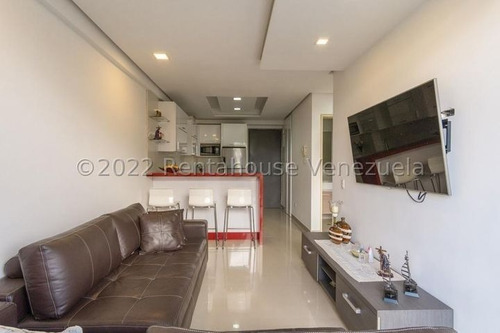 Imagen 2 de 6 de En Venta Bello Apartamento En La Boyera - Mls #22-19350 - Karina Sanchez 04143355086