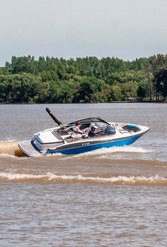 Klase A K235 Con Mercruiser 250 Hp Pata Bravo 3 Dentro Fuera