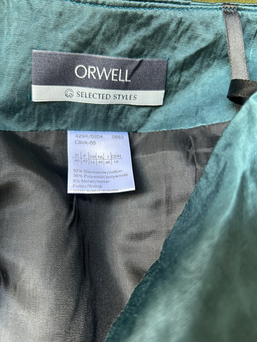 Falda Midi/larga Verde - Orwell - Talle 40/42 (Usado)