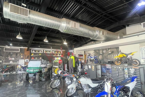 Local Comercial En Renta De 680 M2 Sobre Bernardo Quintana, Querétaro