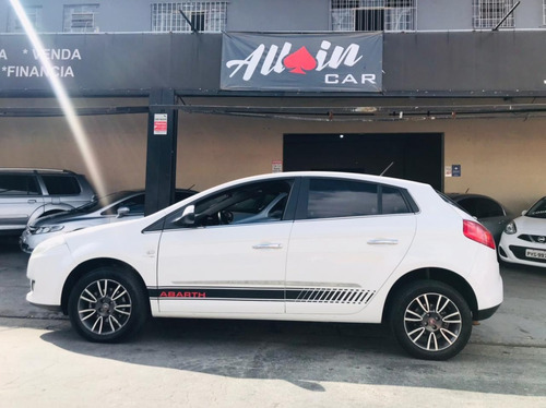 Imagem 4 de 11 de Fiat Bravo Essence 1.8 2014