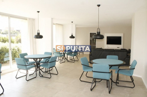 Imagen 28 de 29 de Venta De Apartamento De 1 Dormitorio En Brava Punta Del Este