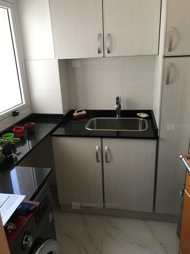 Departamento Piso En Venta Ubicado En Lanús Oeste, Zona Sur