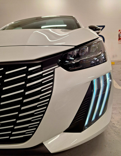 Peugeot 208 1.0T Gt
