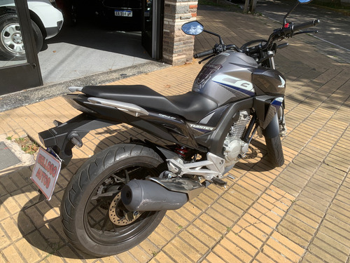 La Moto Esta Nueva