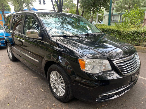 Imagen 5 de 13 de Preciosa Town Country Limited , Barata E Impecable