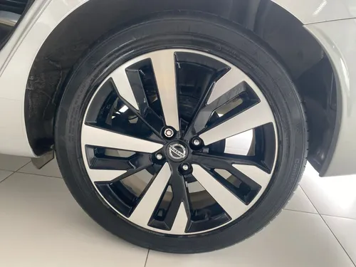 Nissan Versa 1.6 Exclusive